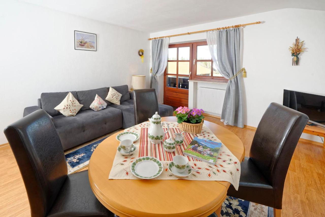 Gaestehaus Koyerbauer Boardinghouse Aschau im Chiemgau Kültér fotó